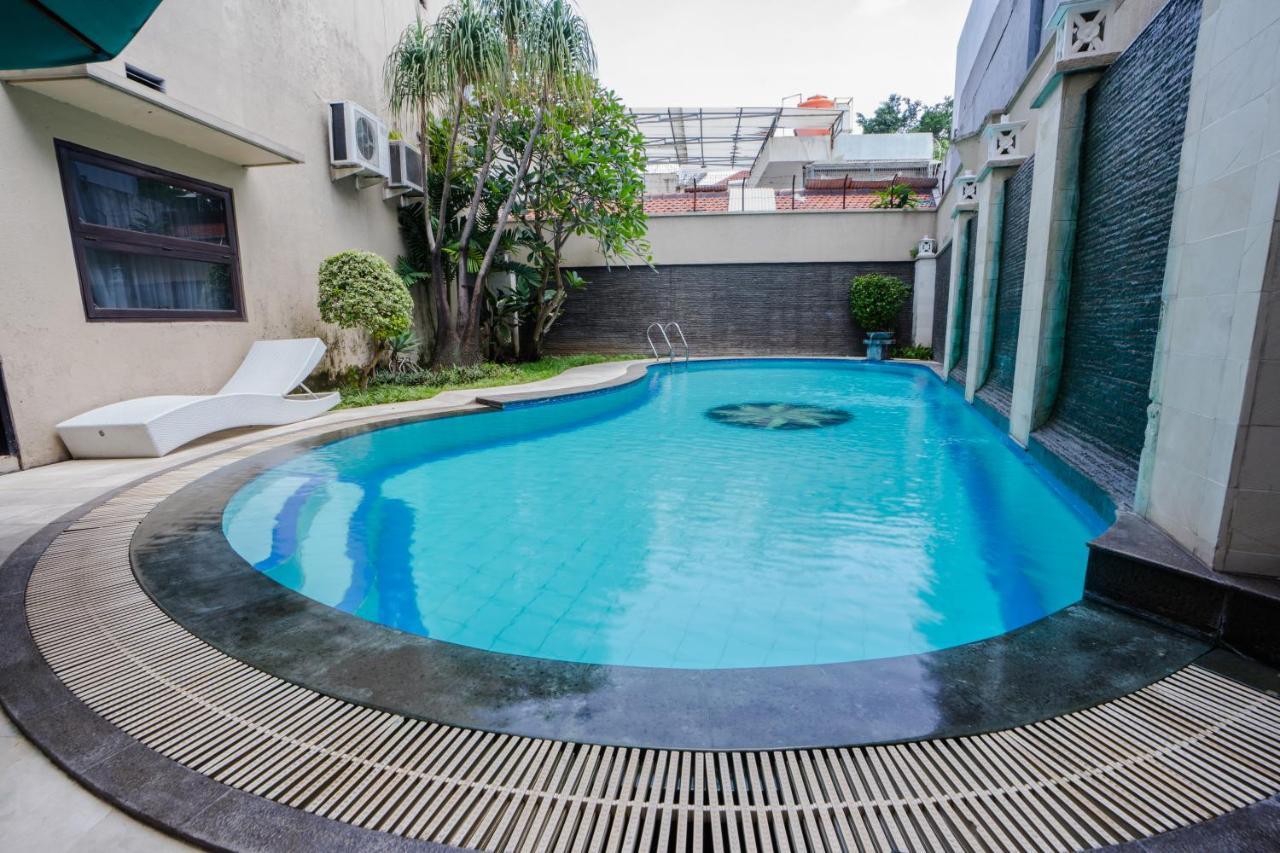 Jambuluwuk Residence Menteng Giacarta Esterno foto