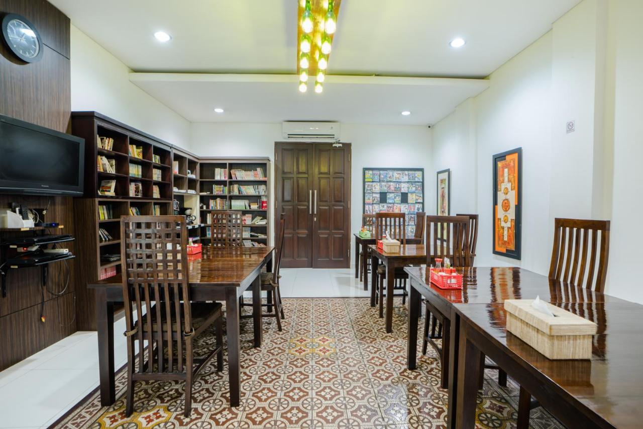 Jambuluwuk Residence Menteng Giacarta Esterno foto
