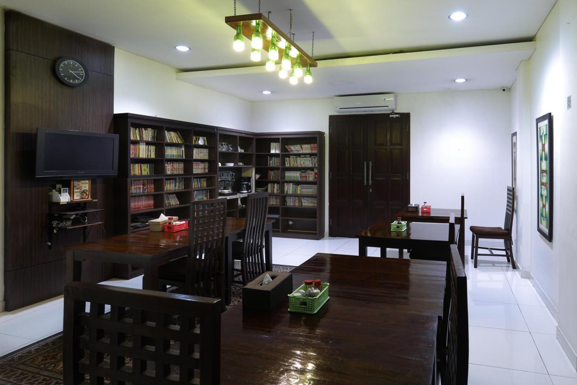 Jambuluwuk Residence Menteng Giacarta Esterno foto