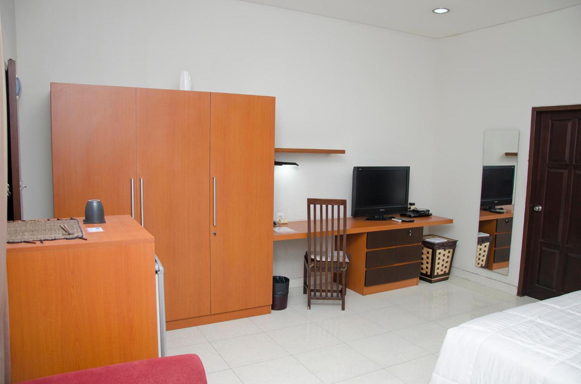 Jambuluwuk Residence Menteng Giacarta Esterno foto
